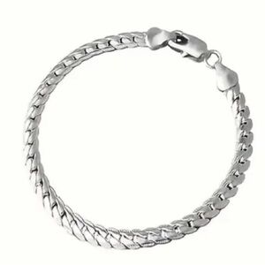 NEW Elegant 925  Silver Chain Bracelet